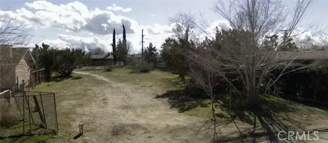 16241 CHESTNUT ST, Hesperia, CA 92345 Land For Sale  MLS# CV23098002 for Rent