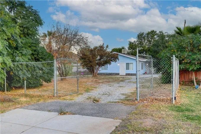 Riverside, Riverside County, CA House for sale Property ID: 418489568