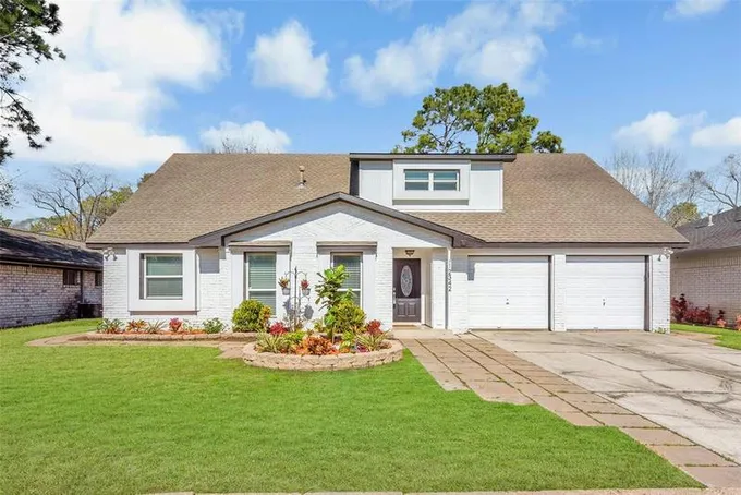 12342 WEDGEHILL LN, Houston, TX 77077 Single Family Residence For Sale  MLS# 89375907