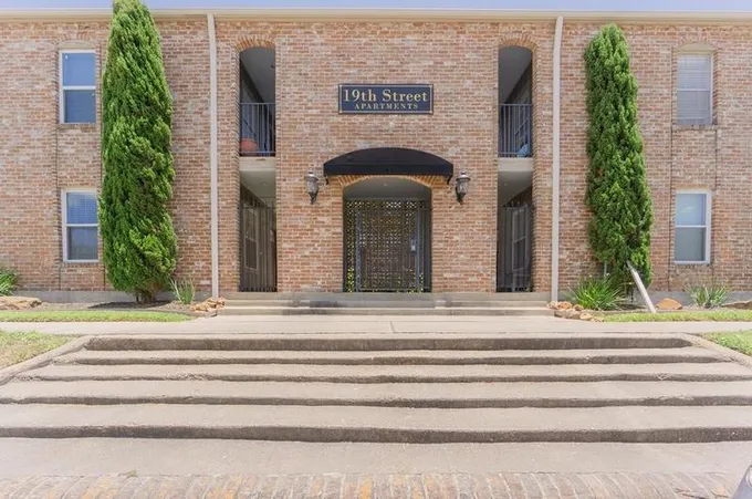 600 19th St #3, Galveston, TX 77550 - MLS 57069958 for Rent