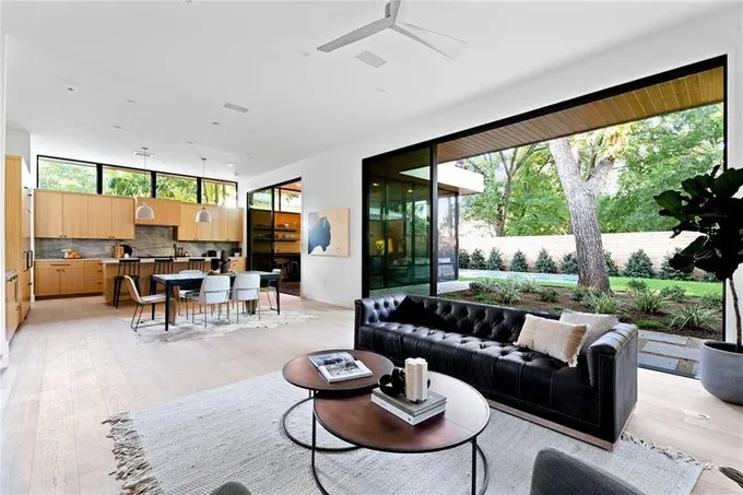 1512 Dexter St, Austin, TX 78704 for Sale