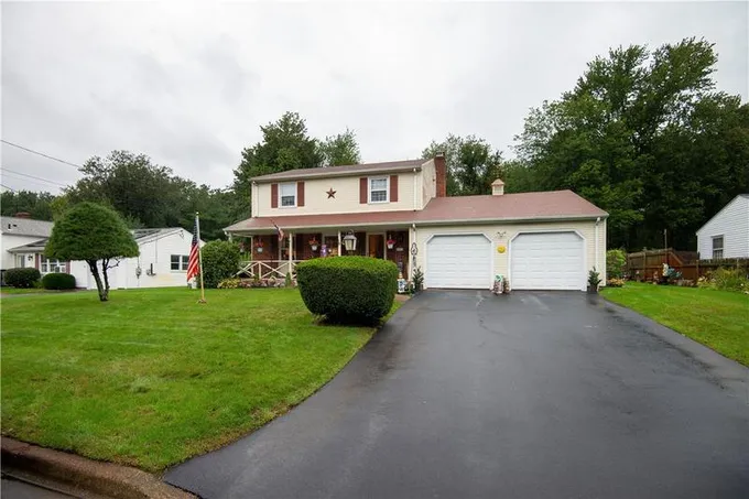 18 Tanglewood Dr, East Providence, RI 02915  MLS# 1344791 for Sale