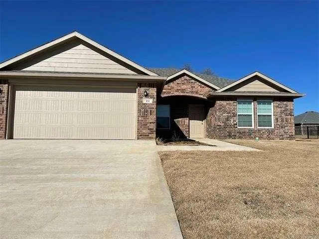 612 Horse Run, Calera, OK 74730  617620055 for Rent