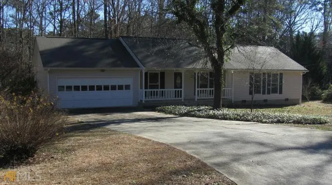 9344 HIDDEN HOLLOW TRL, Jonesboro, GA 30236 Single Family Residence For Sale  MLS# 10113379