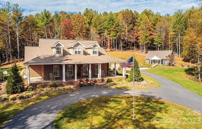 Lenoir, Caldwell County, NC House for sale Property ID: 418609344