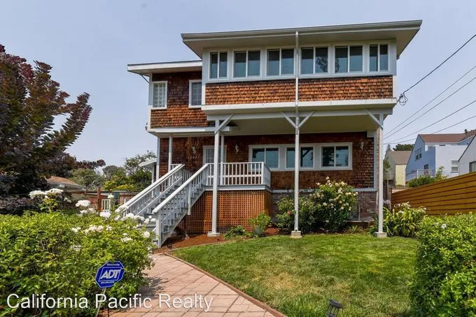2925 75th Ave - 2927  2925 75th Ave for Sale