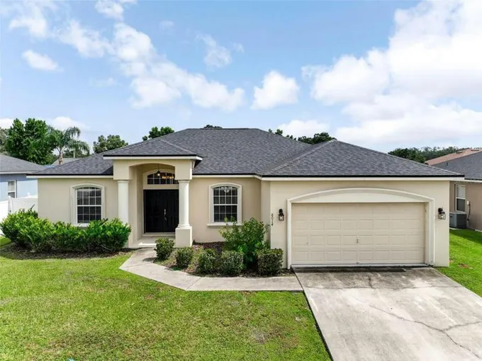 8014 PRINCETON MANOR CIR, LAKELAND, FL 33809 Single Family Residence For Sale  MLS# O6148978