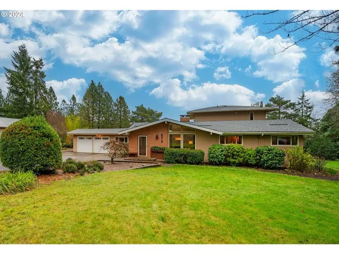 6315 NW VINEYARD DR, Corvallis OR 97330 for Sale