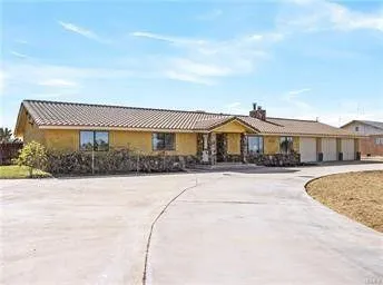 Lancaster, Los Angeles County, CA House for sale Property ID: 418242415