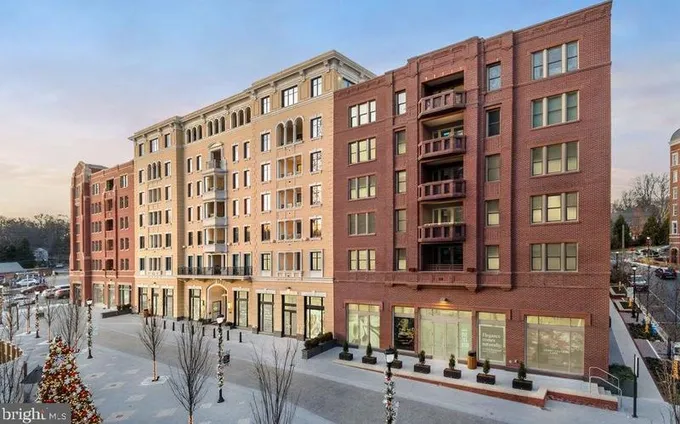 8551 Connecticut Ave #301, Chevy Chase, MD 20815 - MLS MDMC2104526 for Sale