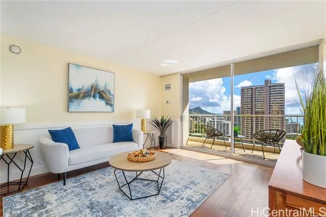 400 Hobron Lane 3009, Honolulu HI 96815 for Sale