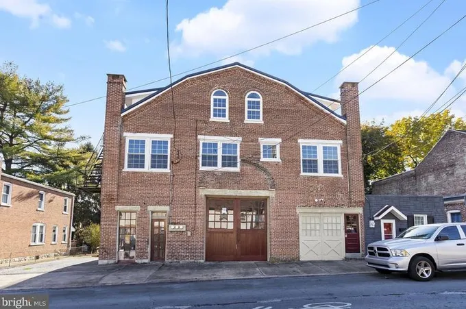 740 W Vine St, Lancaster, PA 17603 - MLS PALA2045248 for Sale