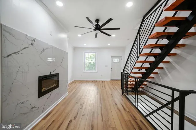 187 WEAVER ST, PHILADELPHIA, PA 19119 Single Family Residence For Sale  MLS# PAPH2267310