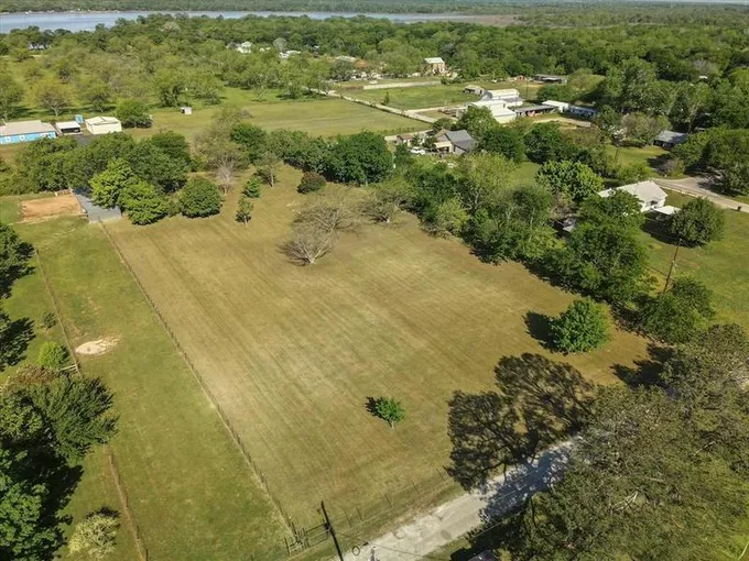 154 County Rd 4880, Newark, TX 76071 for Sale