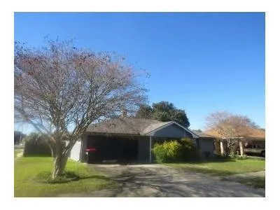 Saint Nicholas Dr for Sale