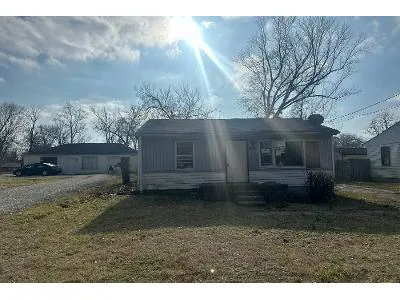 Lees Ln for Sale