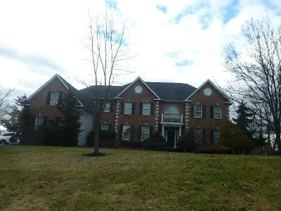 Pine Ln for Sale
