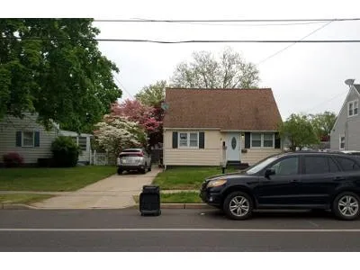 Independence Ave for Sale