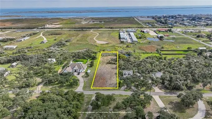205 1/2 Portia Ave, Rockport, TX 78382 for Sale