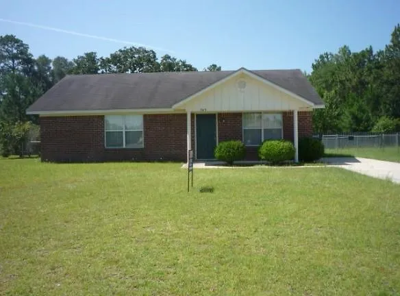 763 Jeanette Cir - Hinesville, GA 31313 - Home For Rent