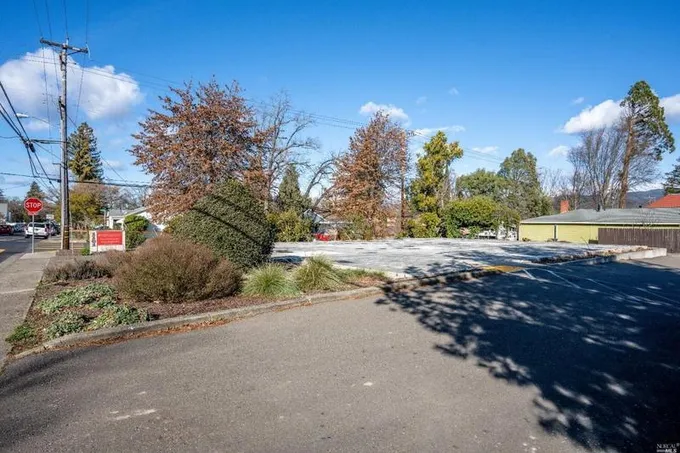 Ukiah, Mendocino County, CA Commercial Property, Homesites for sale Property ID: 416014194