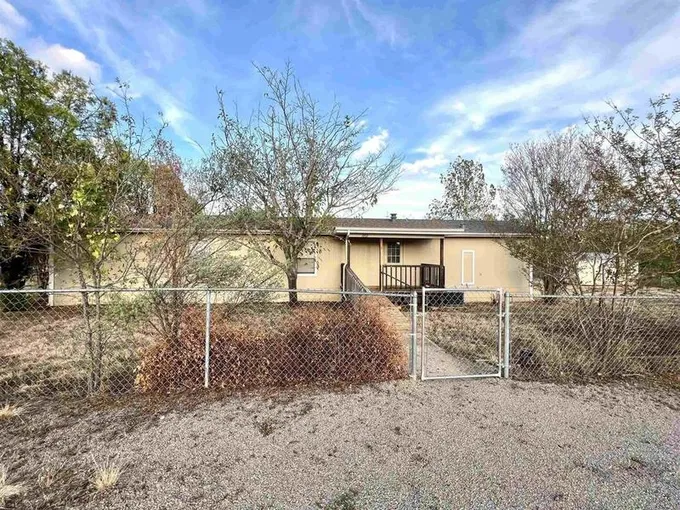 1002 Mine Street, Llano, TX 78643 for Sale
