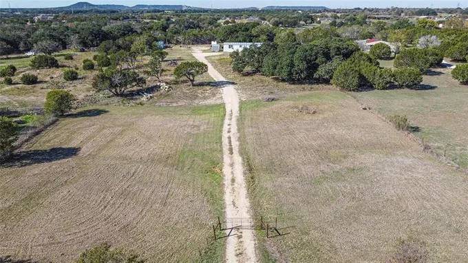 825 Shaw Ln, Killeen, TX 76542 for Sale