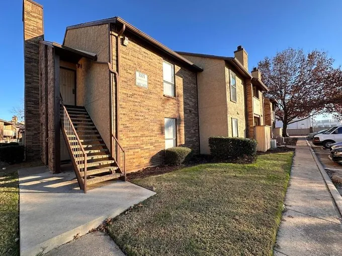1101 Calico Ln #1420, Arlington, TX 76011 - MLS 20495816 for Sale