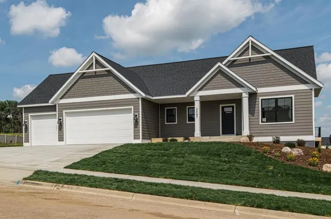 3087 Century Ridge Rd NE, Rochester, MN 55906 - MLS 6412354 for Sale