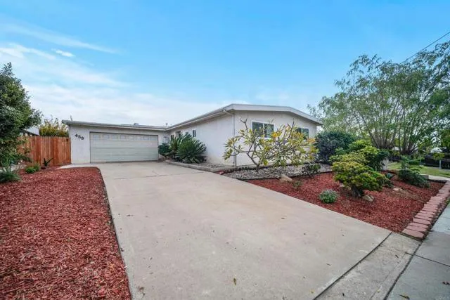 458 E OXFORD ST, Chula Vista, CA 91911 Single Family Residence For Sale  MLS# PTP2306232