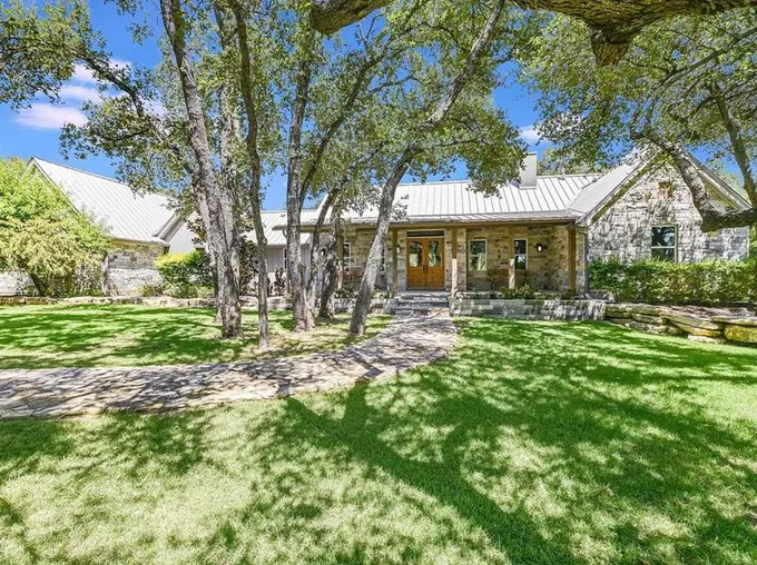 7270 Creek Rd, Dripping Springs, TX 78620 - MLS 9541457 for Sale