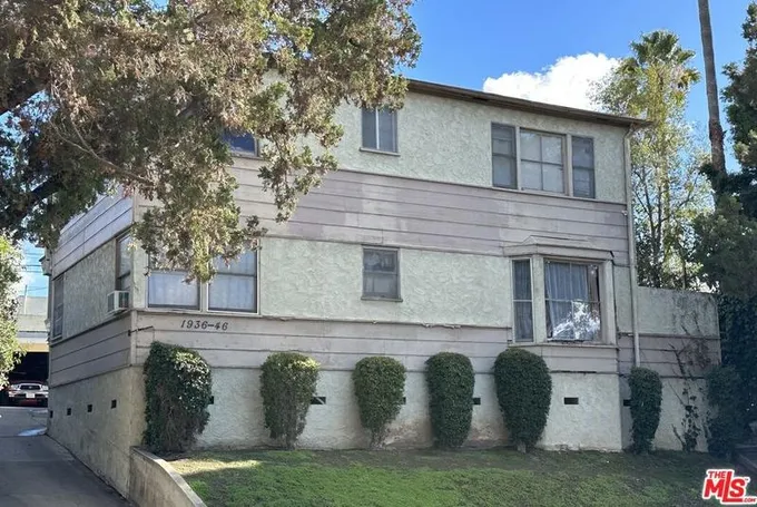 1936 West View St, Los Angeles, CA 90016 - MLS 22-218221 for Sale