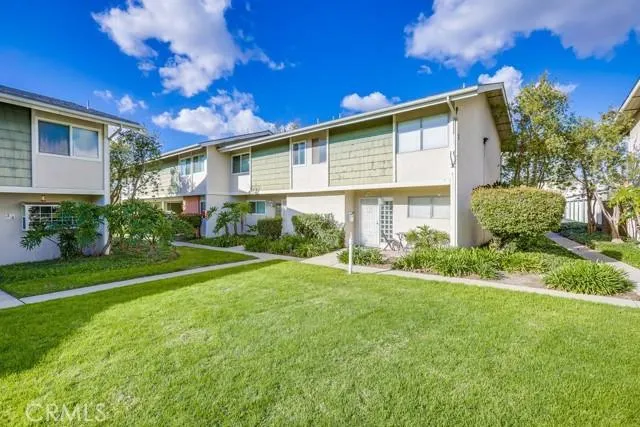 1404 N Tustin K3, Santa Ana CA 92705 for Sale