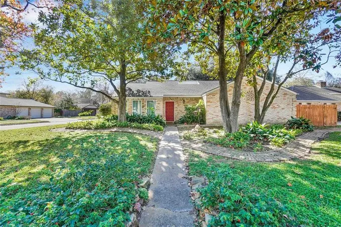 14203 Wickersham Ln, Houston, TX 77077 for Sale