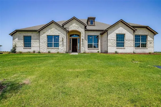 6609 Thames Dr, Mesquite, TX 75149  MLS# 20393742 for Sale