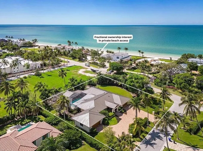 230 Champney Bay Ct, Naples, FL 34102 - MLS 223073089 for Sale