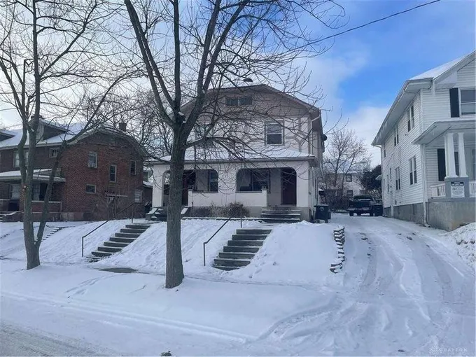 121 Willowwood Drive, Dayton, OH 45405  621050404 for Sale
