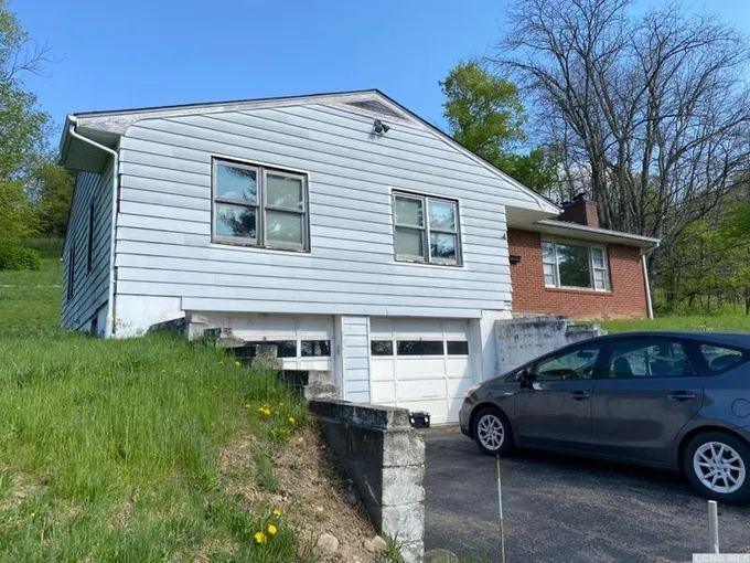 Hudson, Columbia County, NY House for sale Property ID: 416346083