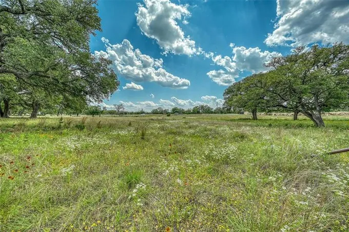 111 Sable Pass, Lampasas, TX 76550 for Sale