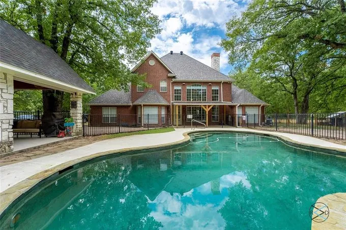 1101 Bunny Rabbit Rd, Athens, TX 75751 for Sale