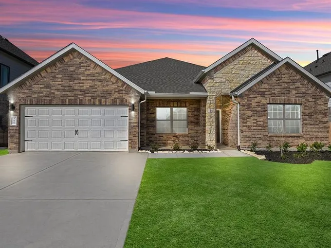 705 Westwood Dr, League City, TX 77573 for Sale