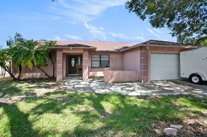 7105 12th Ct E, Sarasota, FL 34243 - MLS T3487111 for Sale