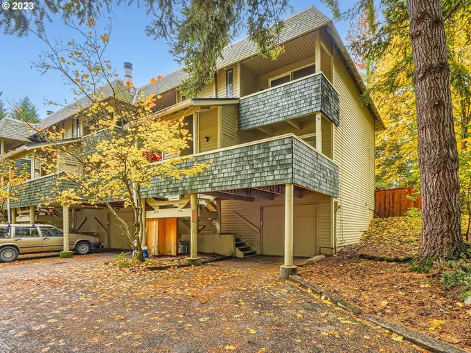 19751 NW QUAIL HOLLOW DR, Portland OR 97229 for Sale