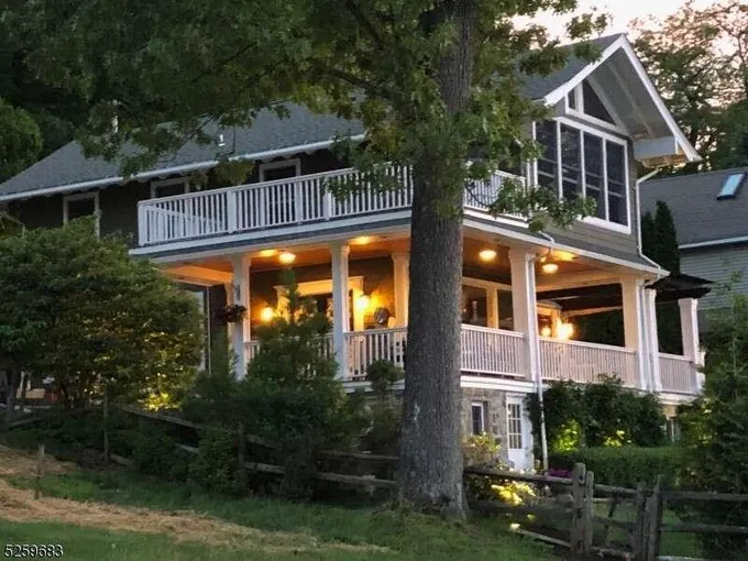 345 Lakeside Blvd, Hopatcong, NJ 07843  614554391 for Sale