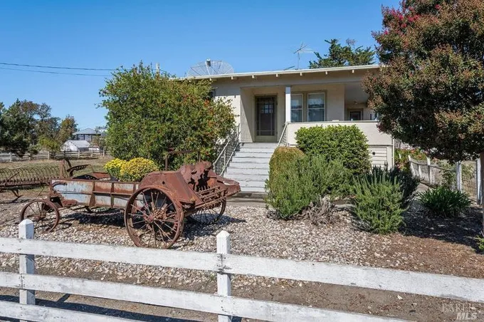 4091 Lakeville Hwy, Petaluma, CA 94954 - MLS 323033020 for Sale