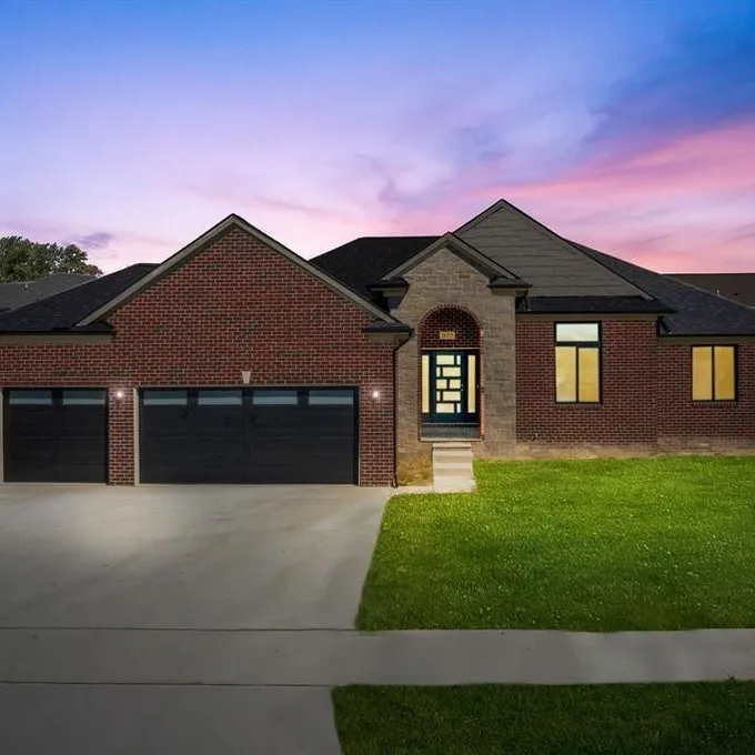 51679 Valleyview Rd, Chesterfield, MI 48051  MLS# 23146344 for Sale