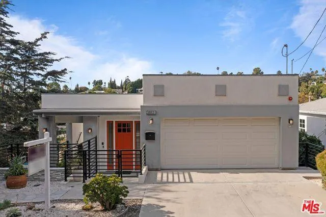 1613 N Easterly, Los Angeles CA 90026 for Sale