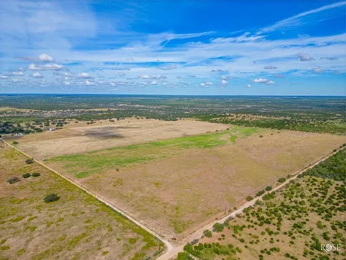 1044 Jacoby Lane, Hext, TX 76848 for Sale