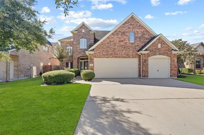 8853 Snowy Owl Loop, Missouri City, TX 77459 for Sale