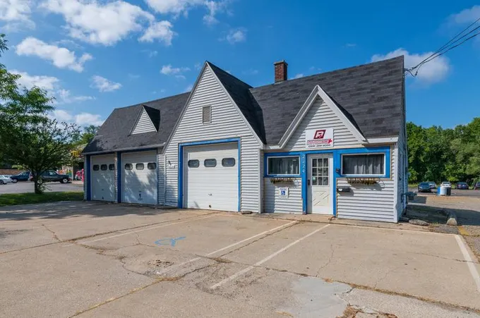 2724 Portage Street, Kalamazoo, MI 49001 - MLS 23143766 for Sale